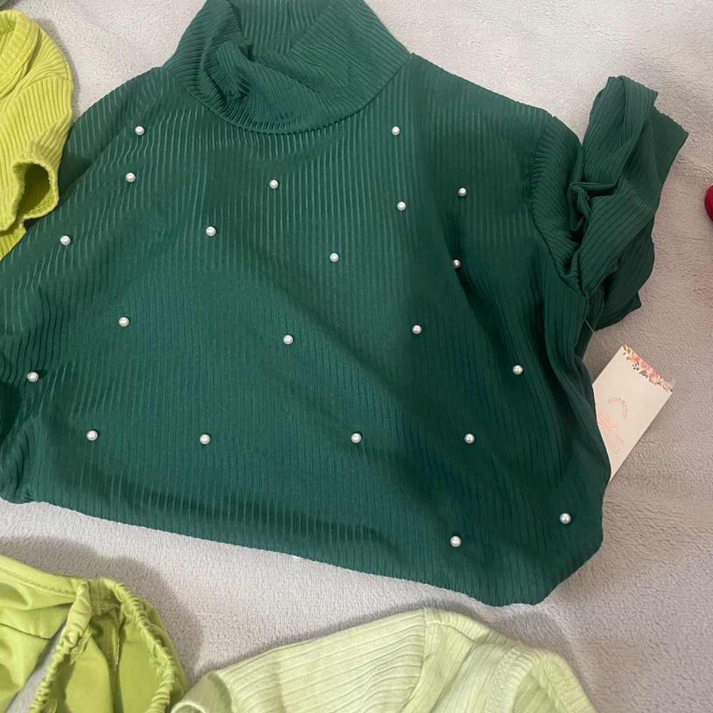 Crop tops - Picture 7 of 7